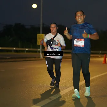Runner Photo 7732091