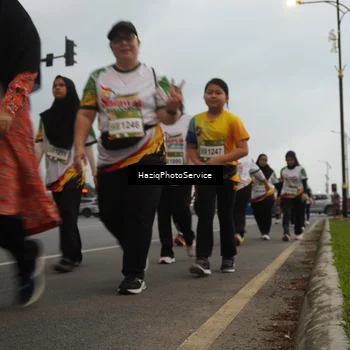Runner Photo 7732099