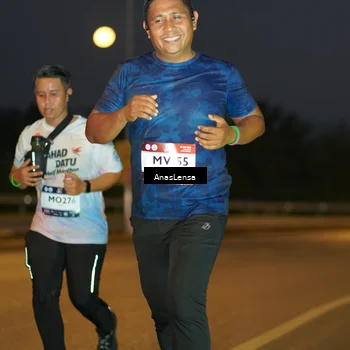 Runner Photo 7732100