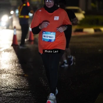Runner Photo 7732114