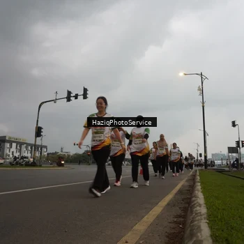Runner Photo 7732163