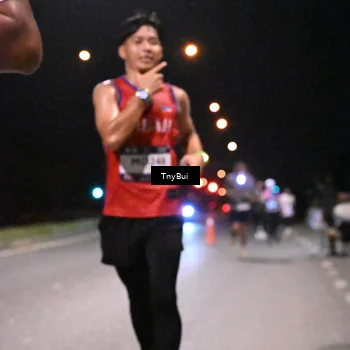 Runner Photo 7732170