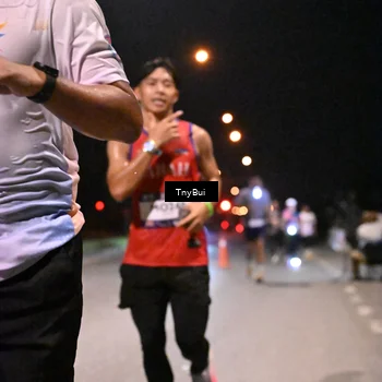 Runner Photo 7732175