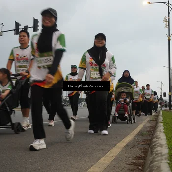 Runner Photo 7732176