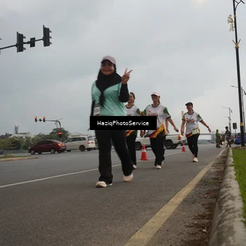 Runner Photo 7732210