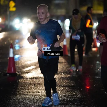 Runner Photo 7732211