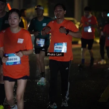 Runner Photo 7732218