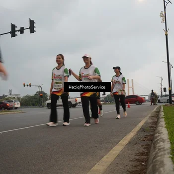 Runner Photo 7732237