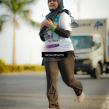Runner Photo 7732242