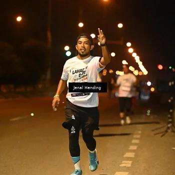 Runner Photo 7732247