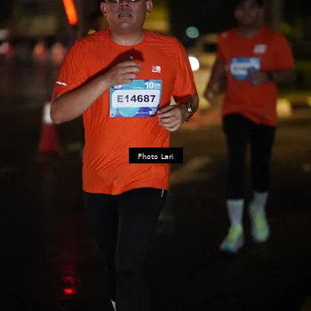 Runner Photo 7732252
