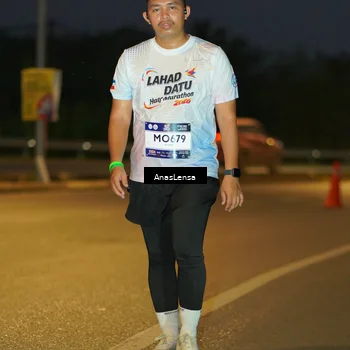 Runner Photo 7732254