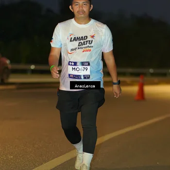 Runner Photo 7732263