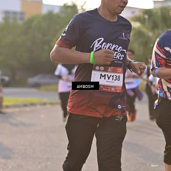 Runner Photo 7732272