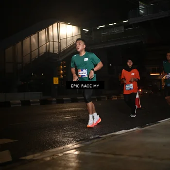 Runner Photo 7732277