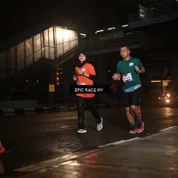 Runner Photo 7732286