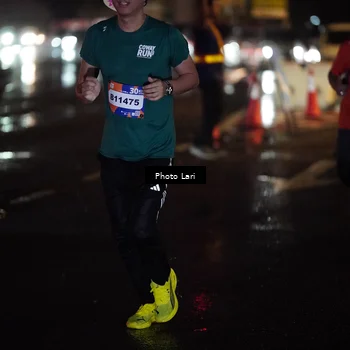 Runner Photo 7732305