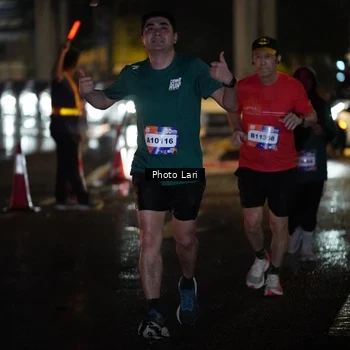 Runner Photo 7732356