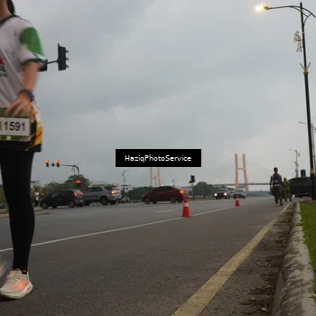 Runner Photo 7732361