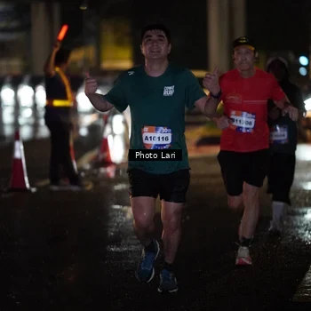 Runner Photo 7732364