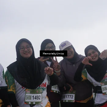 Runner Photo 7732416