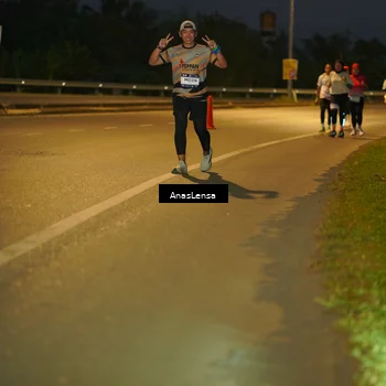 Runner Photo 7732427