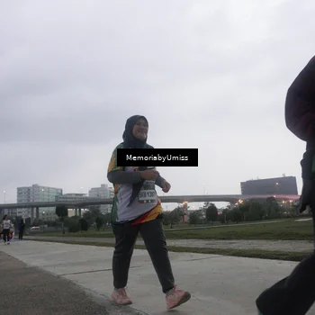 Runner Photo 7732472