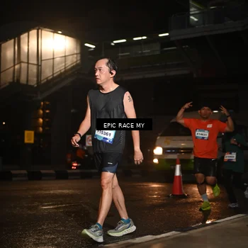 Runner Photo 7732512