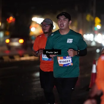 Runner Photo 7732521
