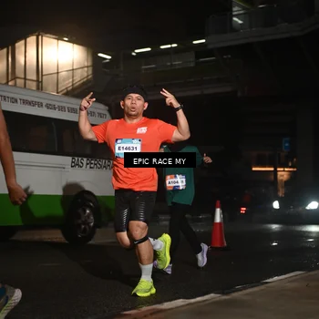 Runner Photo 7732529