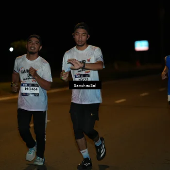 Runner Photo 7732568