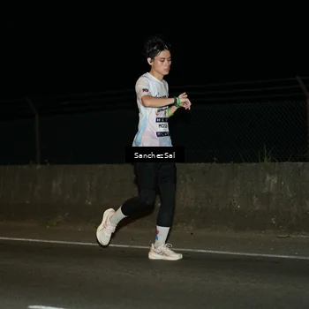 Runner Photo 7732582