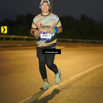 Runner Photo 7732593