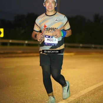 Runner Photo 7732608
