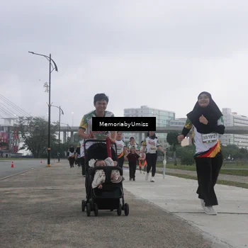 Runner Photo 7732613