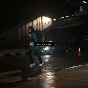 Runner Photo 7732615