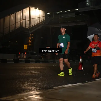Runner Photo 7732644