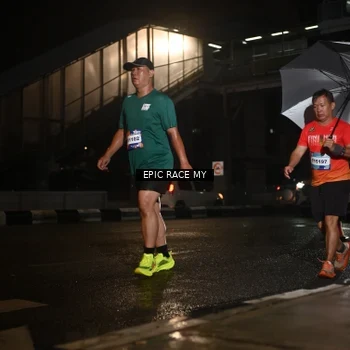Runner Photo 7732697