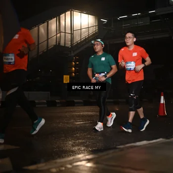 Runner Photo 7732737