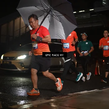 Runner Photo 7732746