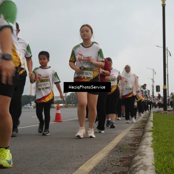 Runner Photo 7732751