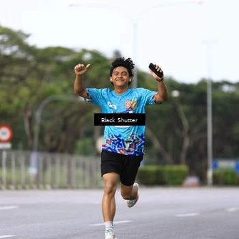 Runner Photo 7732784