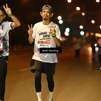Runner Photo 7732816