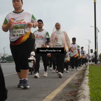 Runner Photo 7732830