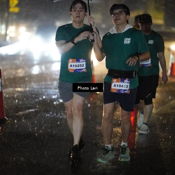 Runner Photo 7732832