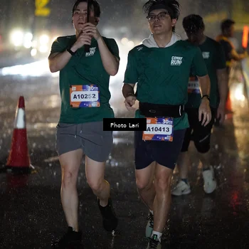 Runner Photo 7732843