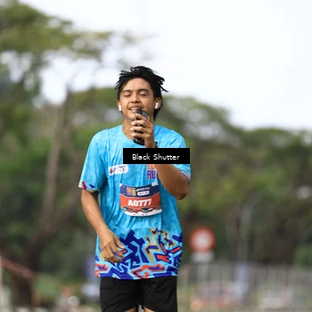 Runner Photo 7732844