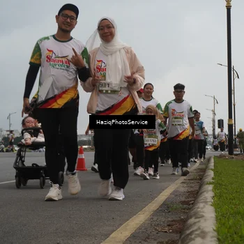 Runner Photo 7732866