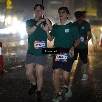 Runner Photo 7732881