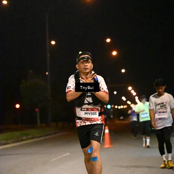 Runner Photo 7732897